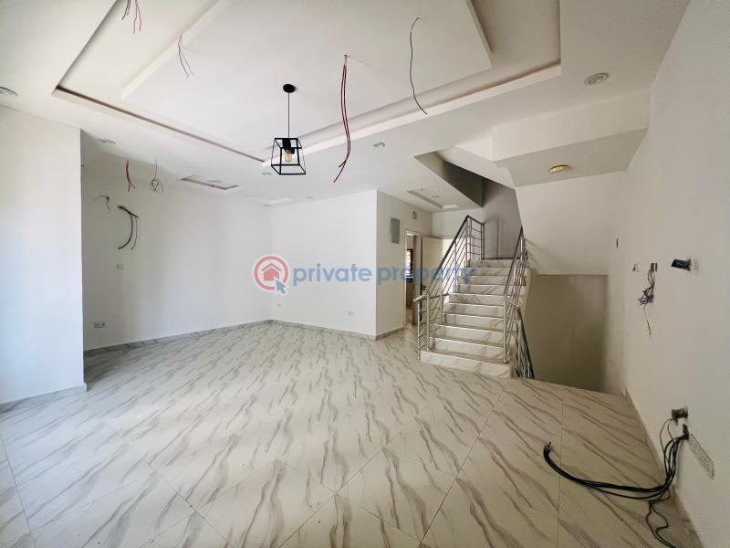 4 bedroom Terraced Duplex For Sale A Prime Location In Ologolo Lekki Lagos Ologolo Lekki Lagos - 4