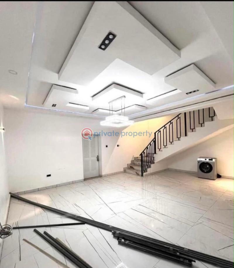 4 bedroom Terrace For Sale Wuye Abuja Phase 2  - 3