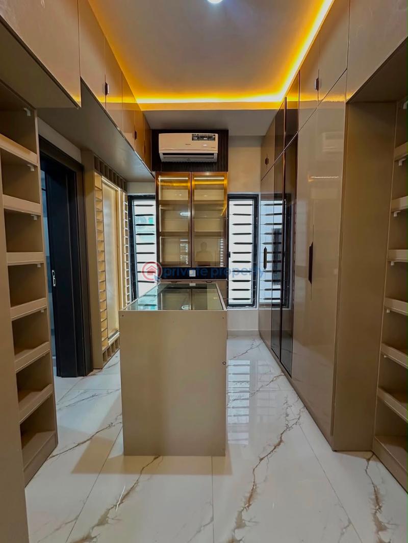 4 bedroom Terrace For Sale Jahi Abuja Phase 2  - 5