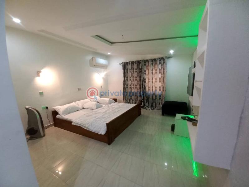 Four bedrooms bungalow available - 19 4 bedroom Detached Bungalow Short let Mayfair Gardens Estate Awoyaya Ajah Lagos - 19