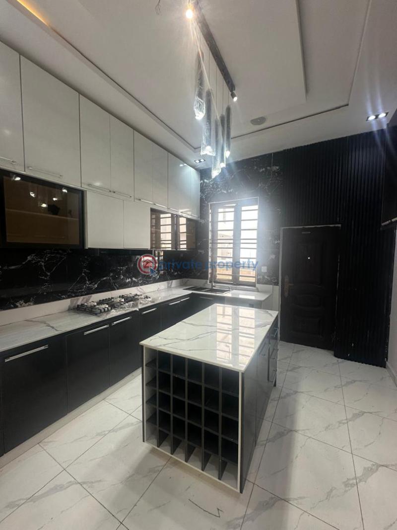 Four bedrooms duplex for rent - 8 4 bedroom Detached Duplex For Sale Gra Ikota Lekki Lagos - 8