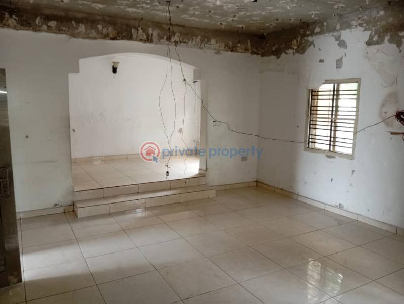 4 bedroom Detached Duplex For Sale Mayfair Gardens Estate Awoyaya Ajah Lagos - 2