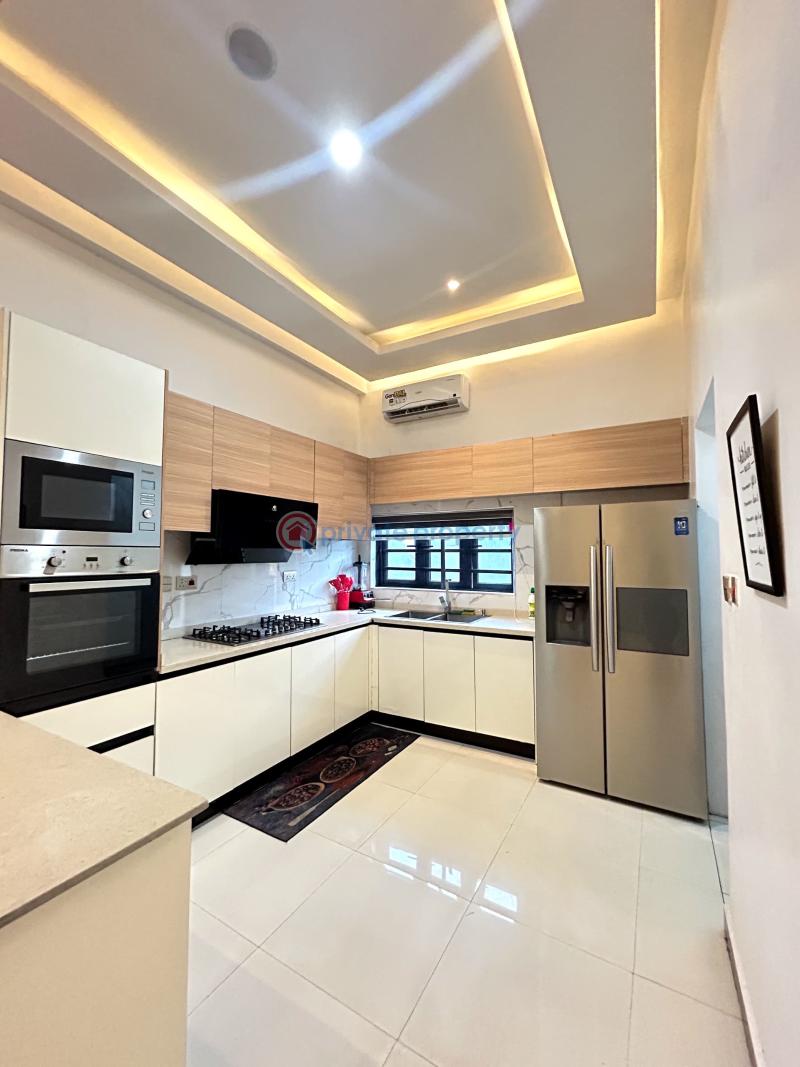 4 bedroom Flat & Apartment Short let Freedom Way Lekki Phase 1 Lagos - 1