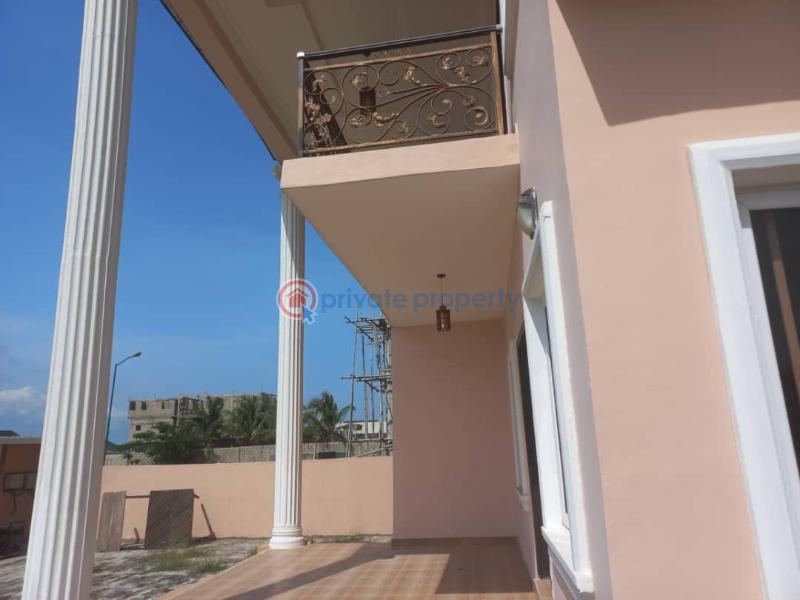 4 bedroom Duplex For Sale Mayfair Gardens Estate Awoyaya Ajah Lagos - 3