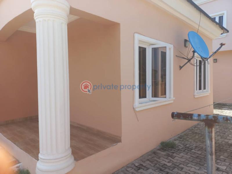 4 bedroom Duplex For Sale Mayfair Gardens Estate Awoyaya Ajah Lagos - 15