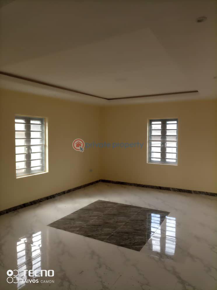4 bedroom Semi detached Duplex For Sale Magodo Phase 1 Gra Isheri North Ojodu Lagos - 3