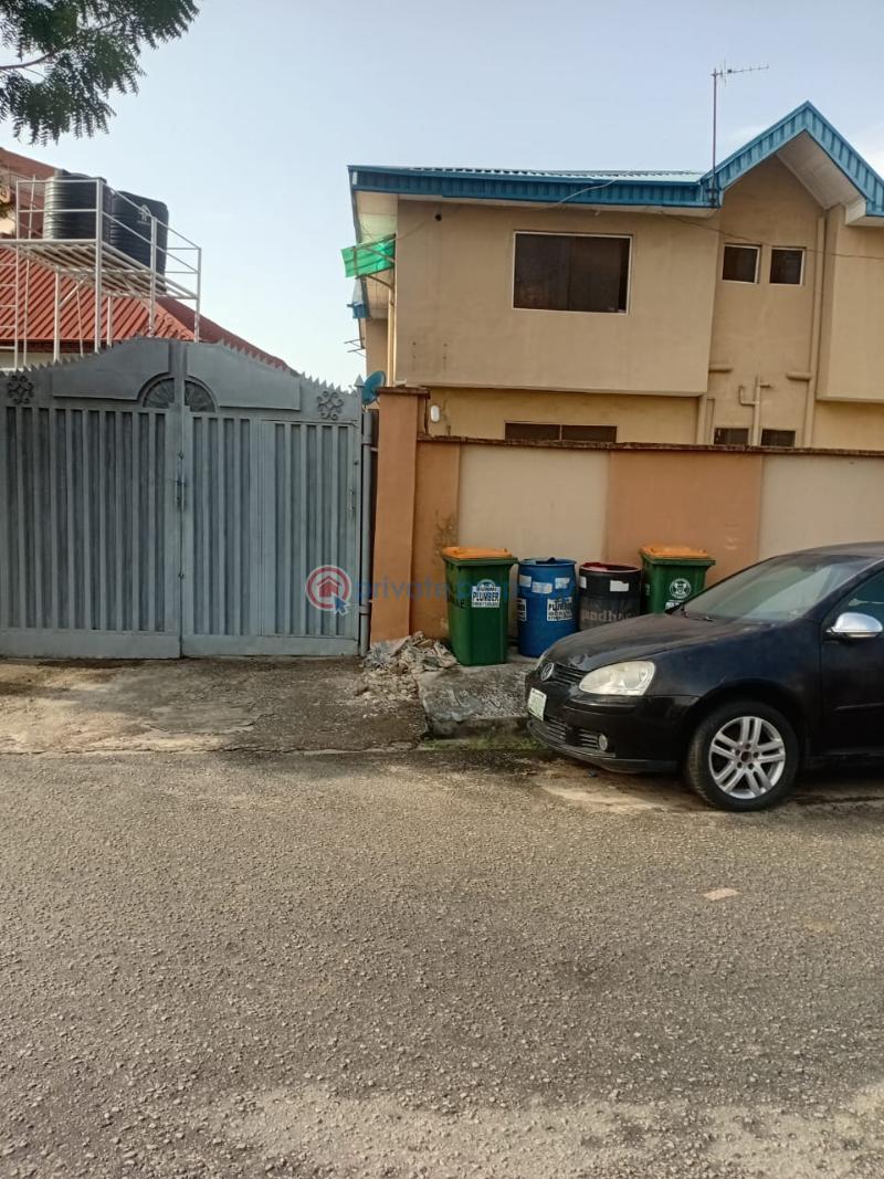 3 bedroom Block Of Flats For Sale Adeniyi Jones Ikeja Lagos