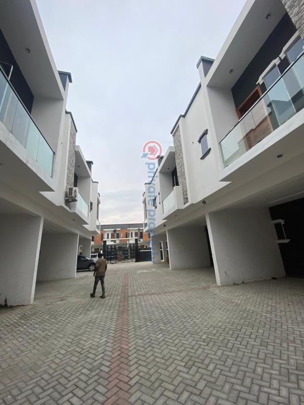 4 bedroom terrace duplex for sale - 1 4 bedroom Terrace For Sale Ikota Ajah Lagos - 1