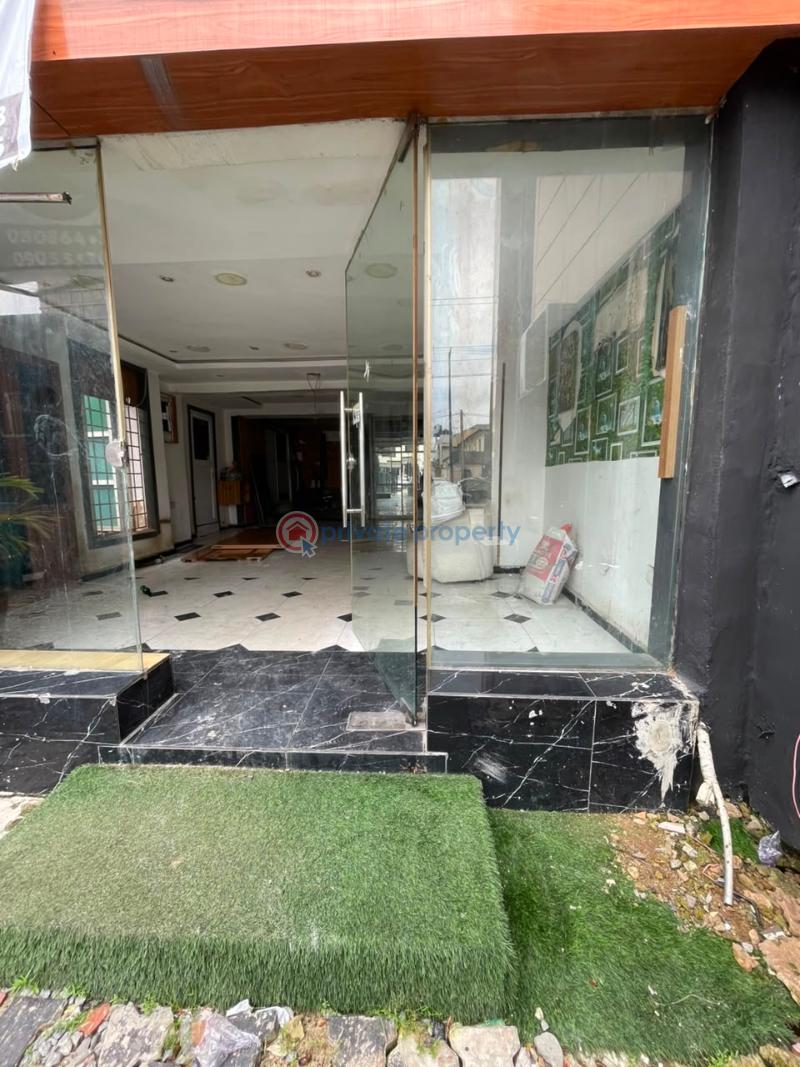 Commercial Property For Rent Lekki Phase 1 Lagos - 3