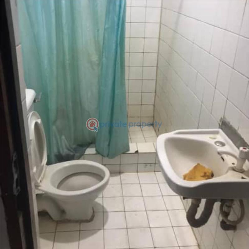 3 bedroom Flat & Apartment For Rent Surulere Lagos - 3