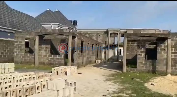 House For Sale Road 9, Ewu Abiye, Mowowole, Off Oreta Road, Igbogbo, Ikorodu, Lagos. Igbogbo Ikorodu Lagos - 1