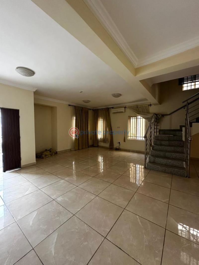 5 bedroom Detached Duplex For Sale Olive Court Agodi Gra Ibadan Oyo - 7