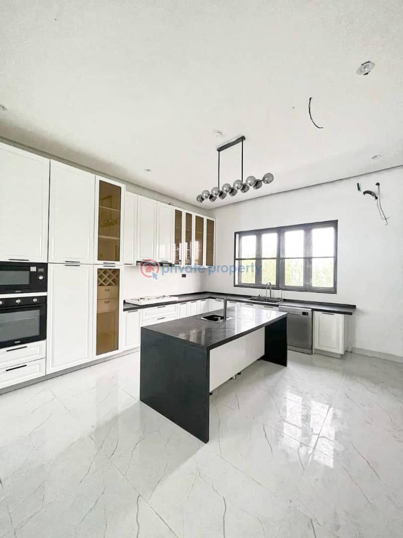 Fully 6-bedrooom  automated detached duplex with elevator - 4 6 bedroom Detached Duplex For Sale Chevron Drive Lekki Lagos - 4