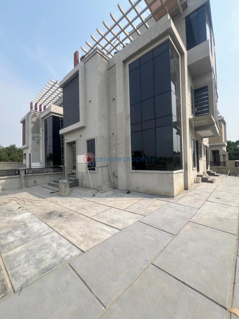 4 bedroom Detached Duplex For Sale Surulere Lagos - 18