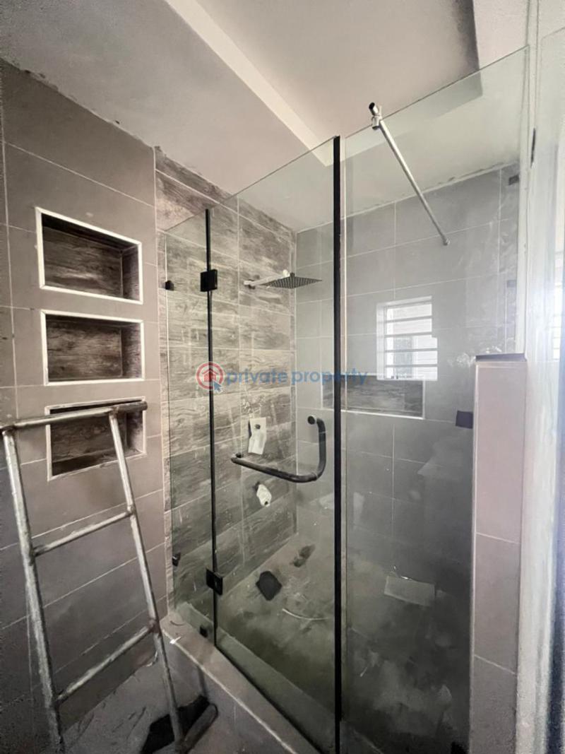 4 bedroom Detached Duplex For Sale Surulere Lagos - 7