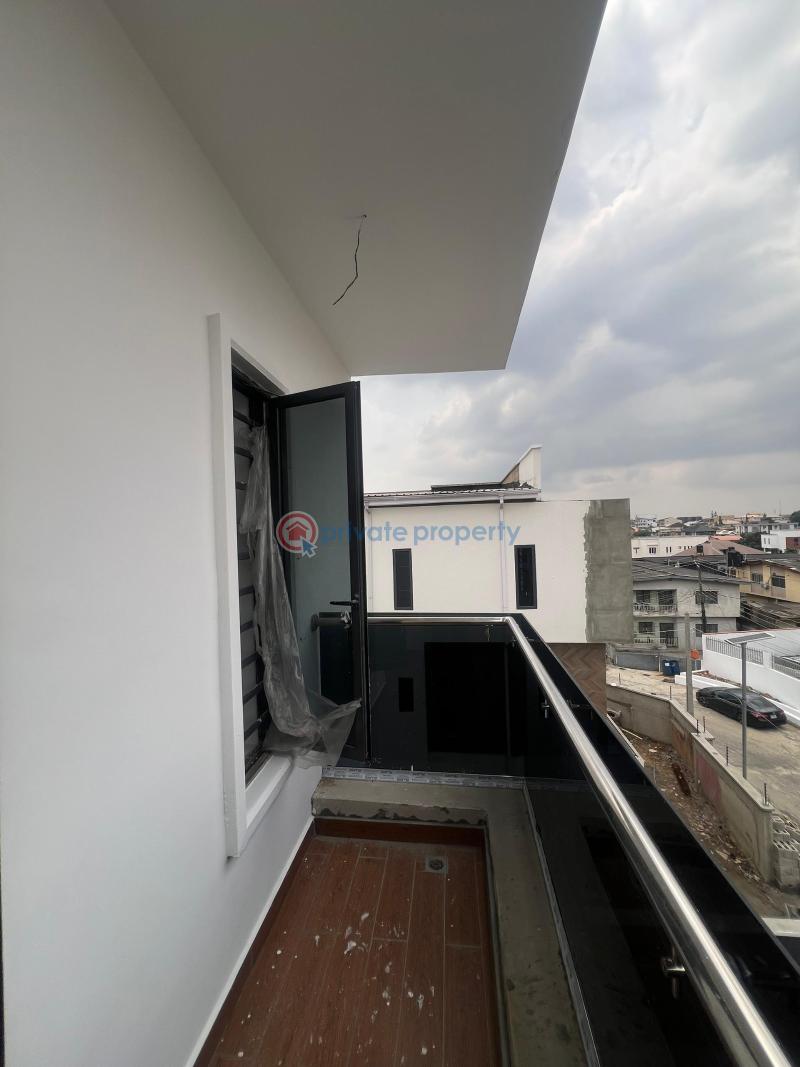 4 bedroom Detached Duplex For Sale Maryland Lagos - 23