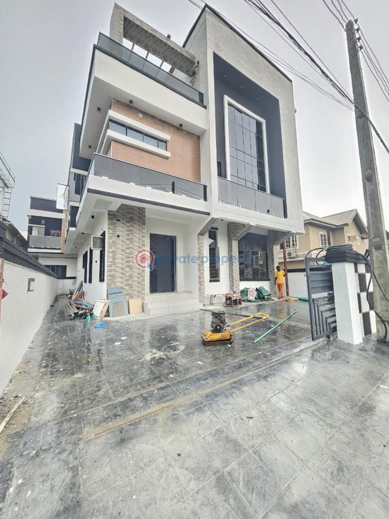 5 bedroom Detached Duplex For Sale Chevron Drive Lekki Lagos - 1