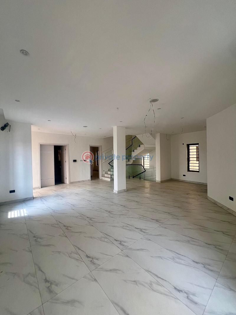 5 bedroom Detached Duplex For Sale Omole Phase 1 Ojodu Lagos - 3