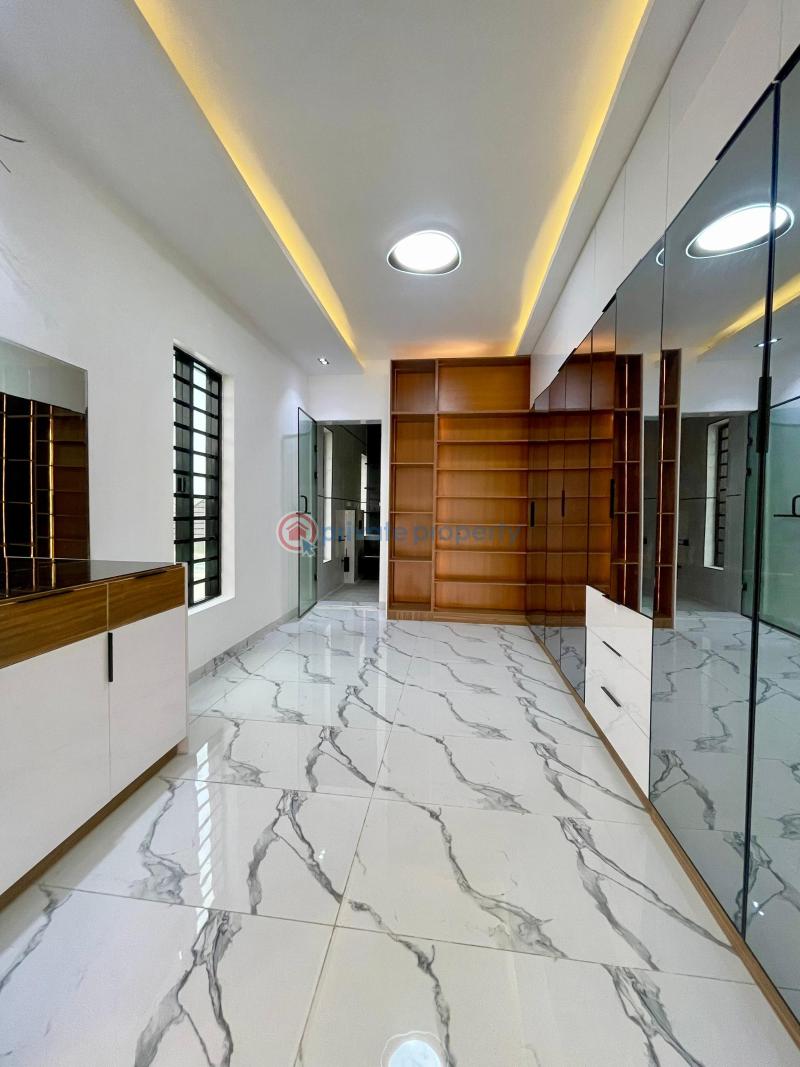 5 bedroom Detached Duplex For Sale Osapa Lekki Lagos - 5