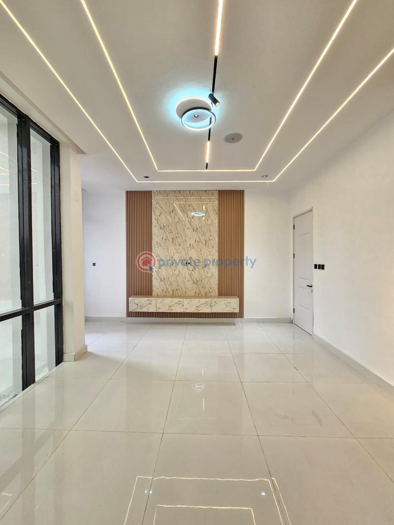 5 bedroom Detached Duplex For Sale Orchid Road, Lekki Lagos - 9