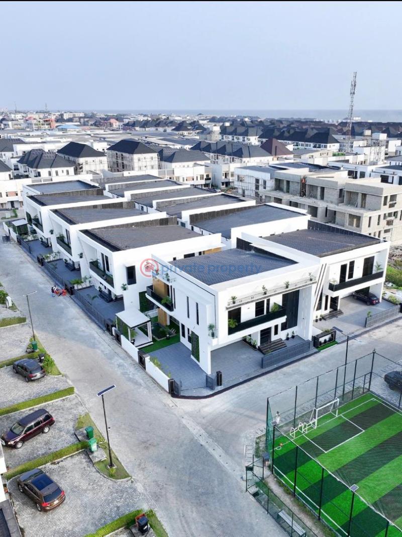 5 bedroom Detached Duplex For Sale Chevron Conservation Road, Before Chevron Toll Gate, Lekki Lagos - 10