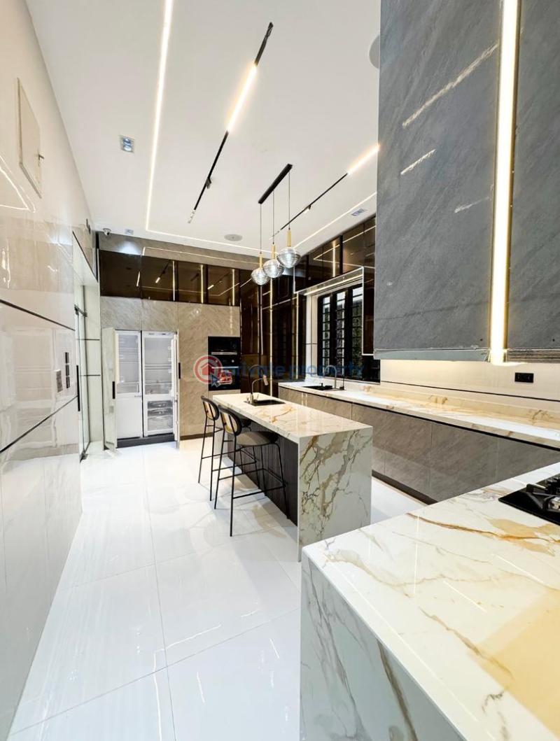 5 bedroom Detached Duplex For Sale Chevron Conservation Road, Before Chevron Toll Gate, Lekki Lagos - 8