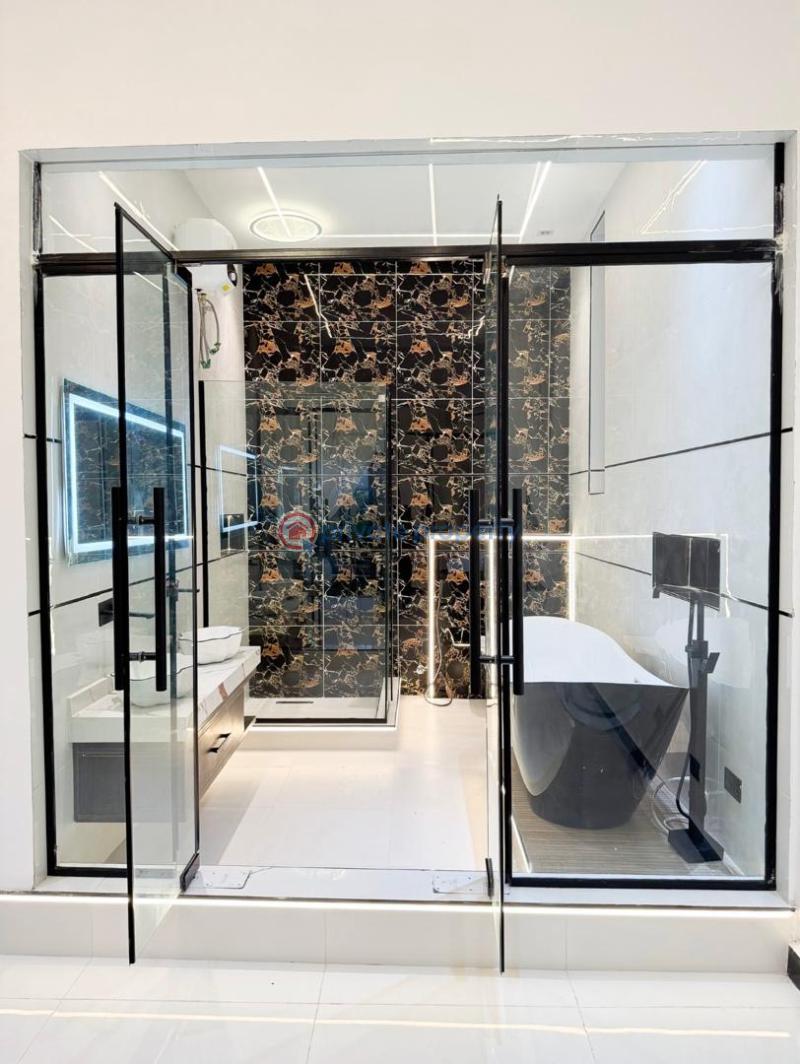 5 bedroom Detached Duplex For Sale Chevron Conservation Road, Before Chevron Toll Gate, Lekki Lagos - 12