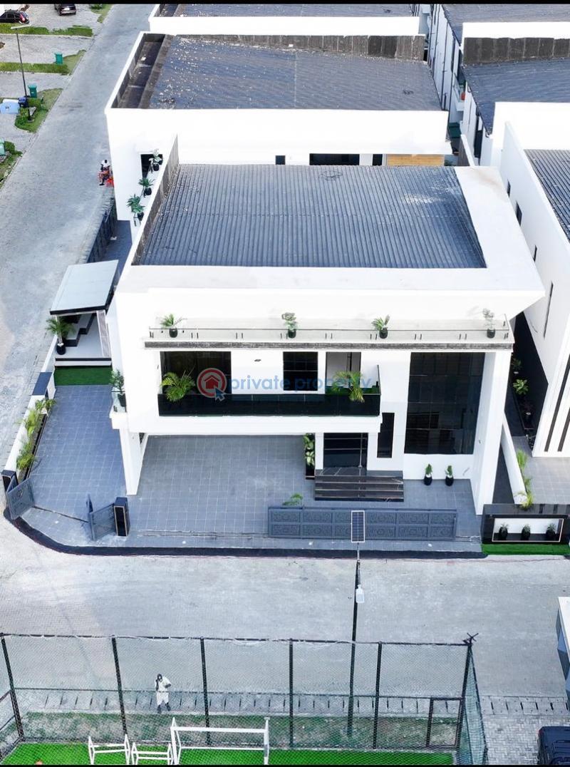 5 bedroom Detached Duplex For Sale Chevron Conservation Road, Before Chevron Toll Gate, Lekki Lagos - 11