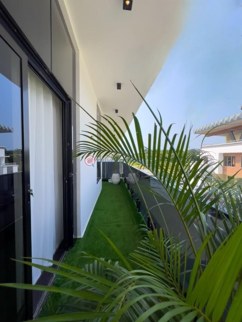 5 bedroom Detached Duplex For Sale Chevron Drive Lekki Lagos - 1