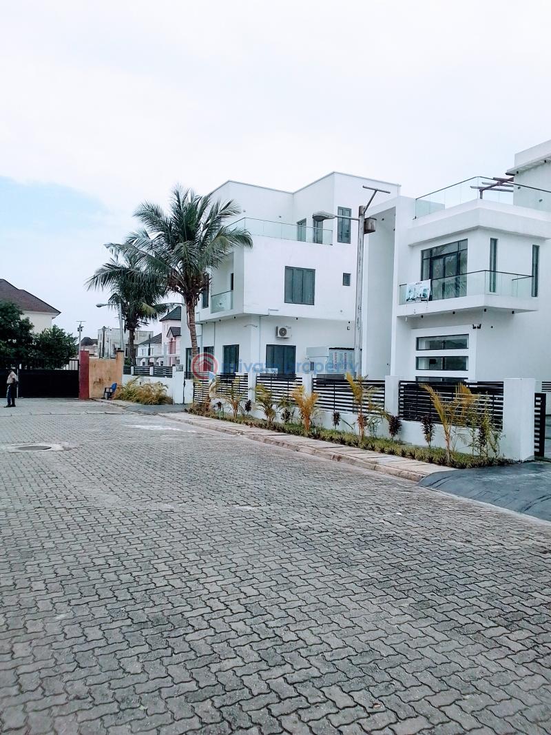 5 bedroom Duplex For Sale Victory Park Estate Osapa Lekki. Lekki Phase 1 Lagos - 30