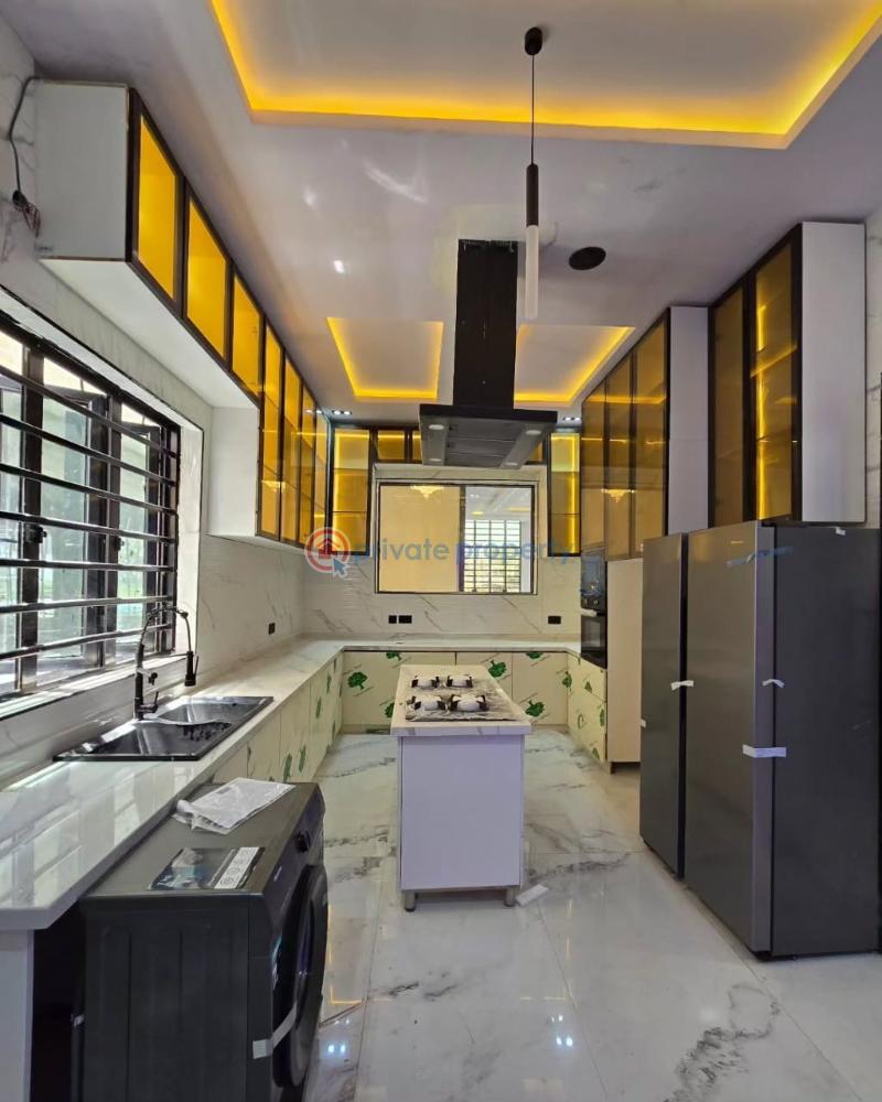 Fully automated 5 bedroom  smart home triplex with pool, cinema, pent, and a bq - 11 5 bedroom Detached Duplex For Sale Lekki County Homes Ikota Lekki Lagos - 11
