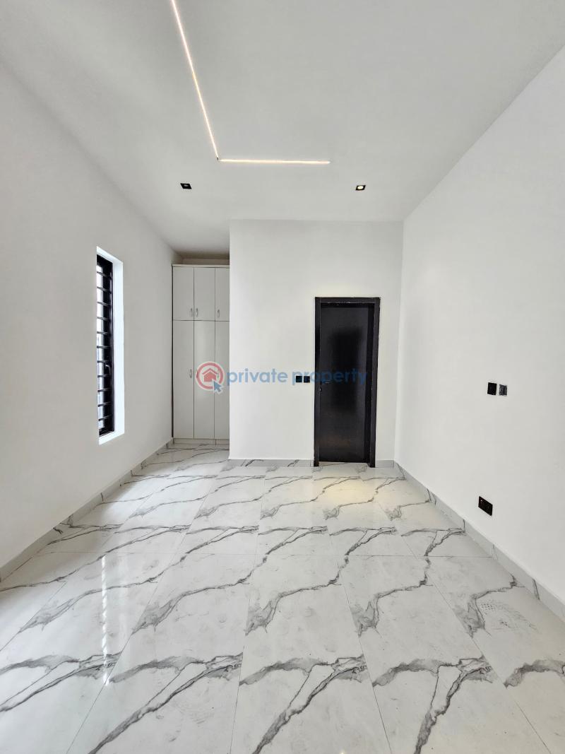 5 bedroom House For Sale Orchid Road, Lekki Lagos - 19