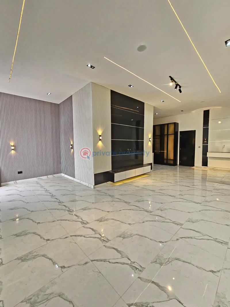 5 bedroom House For Sale Orchid Road, Lekki Lagos - 11