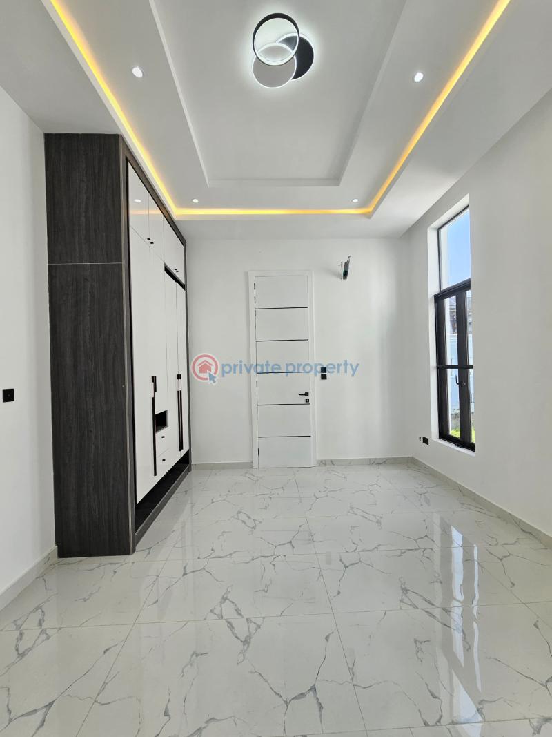 5 bedroom House For Sale Ikota, County Lekki Lagos - 10