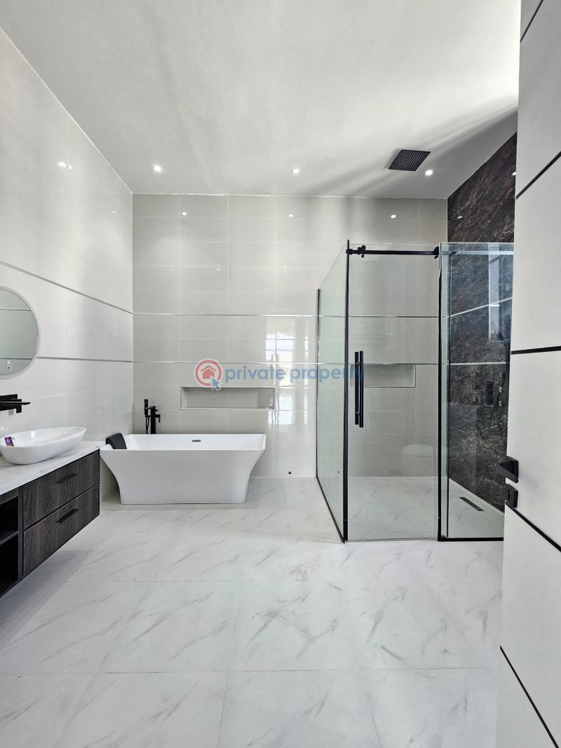 5 bedroom House For Sale Ikota, County Lekki Lagos - 5