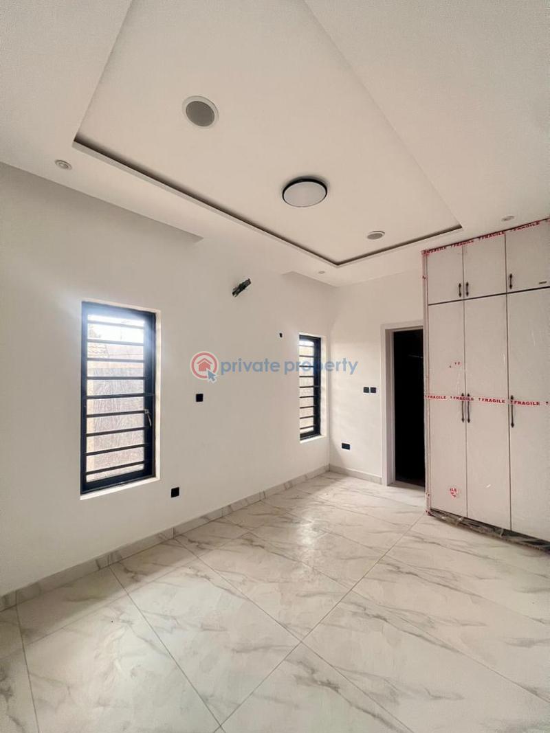 5 bedroom Detached Duplex For Sale Omole Phase 1 Ojodu Lagos - 2