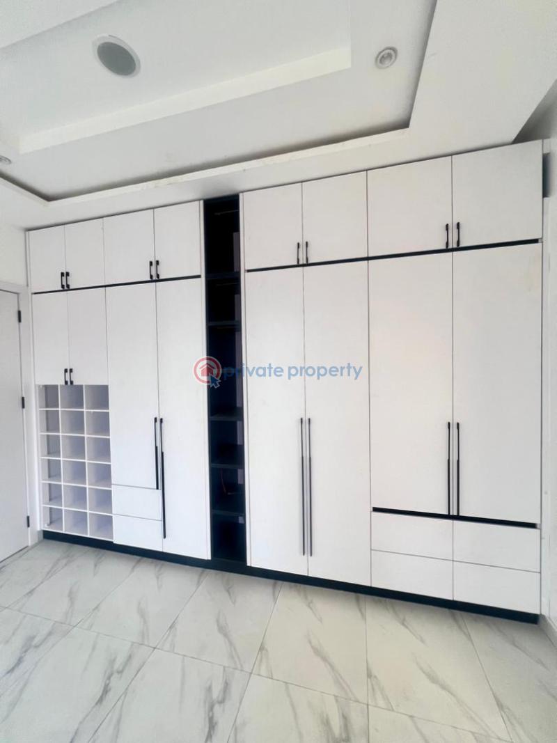 5 bedroom Detached Duplex For Sale Omole Phase 1 Ojodu Lagos - 15