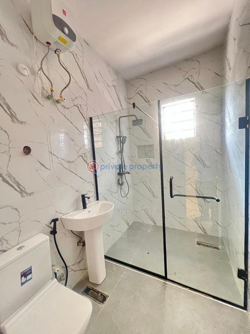 5 bedroom Detached Duplex For Sale Omole Phase 1 Ojodu Lagos - 3