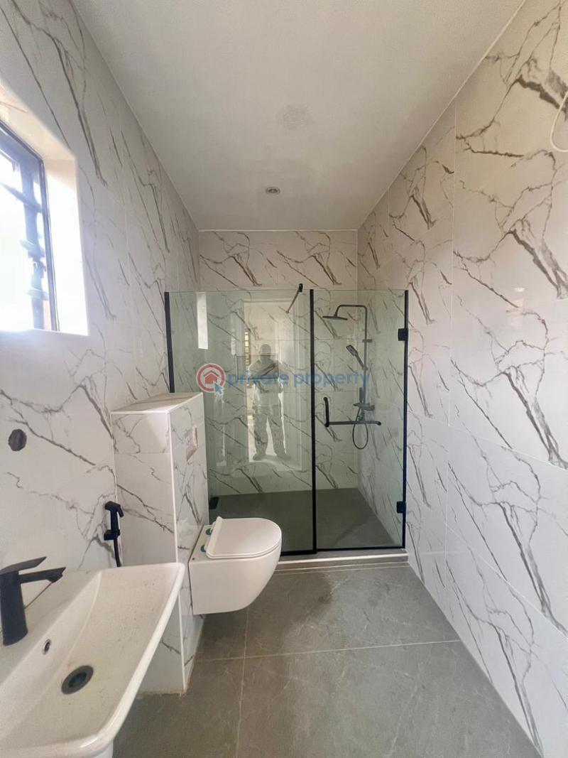 5 bedroom Detached Duplex For Sale Omole Phase 1 Ojodu Lagos - 16