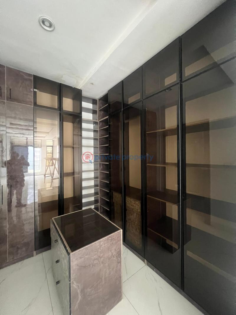 5 bedroom Semi detached Duplex For Sale Omole Phase 1 Ojodu Lagos - 7