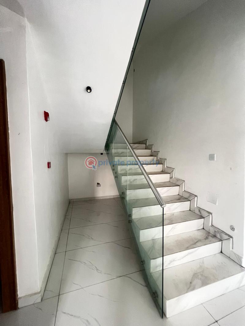 5 bedroom Semi detached Duplex For Sale Omole Phase 1 Ojodu Lagos - 2