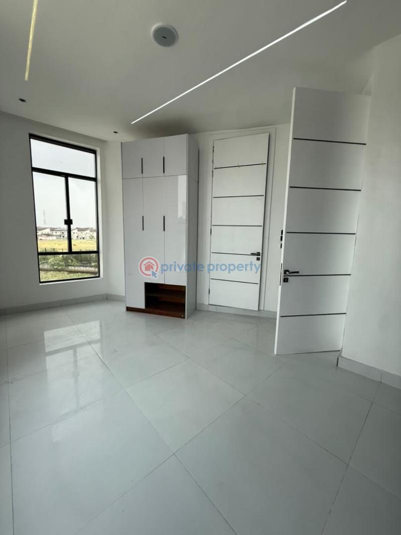 5 bedroom Duplex For Sale Chevron Drive Lekki Lagos - 14