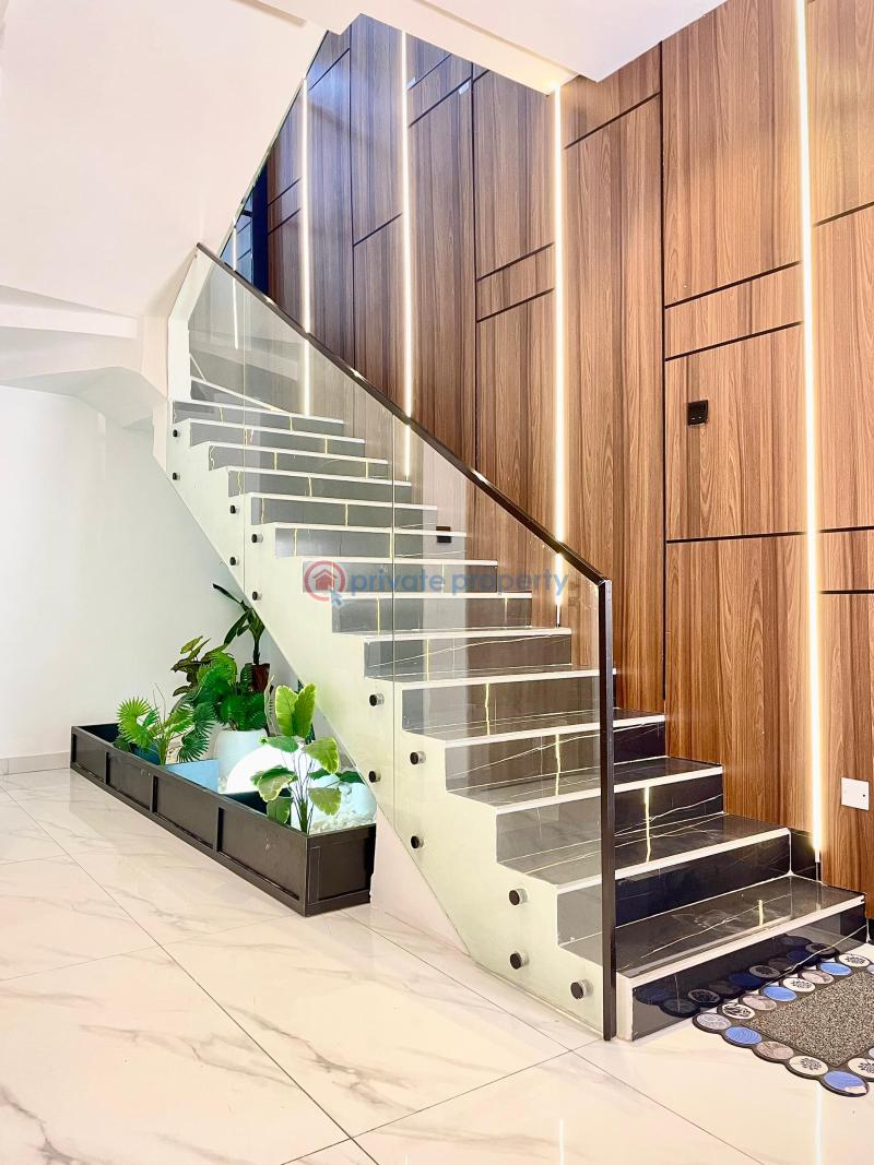 5 bedroom Detached Duplex Short let Orchid Road, Lafiaji Lekki Lagos - 24