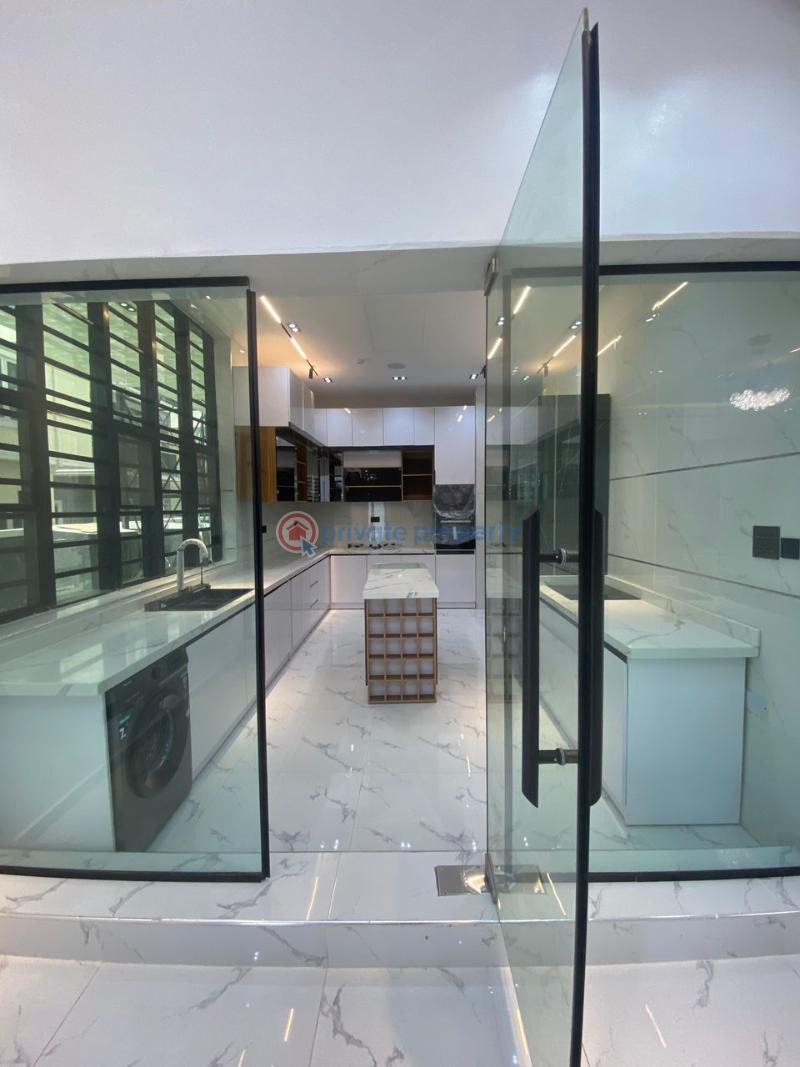 5 bedroom Duplex For Sale Osapa London Lekki Lagos - 11
