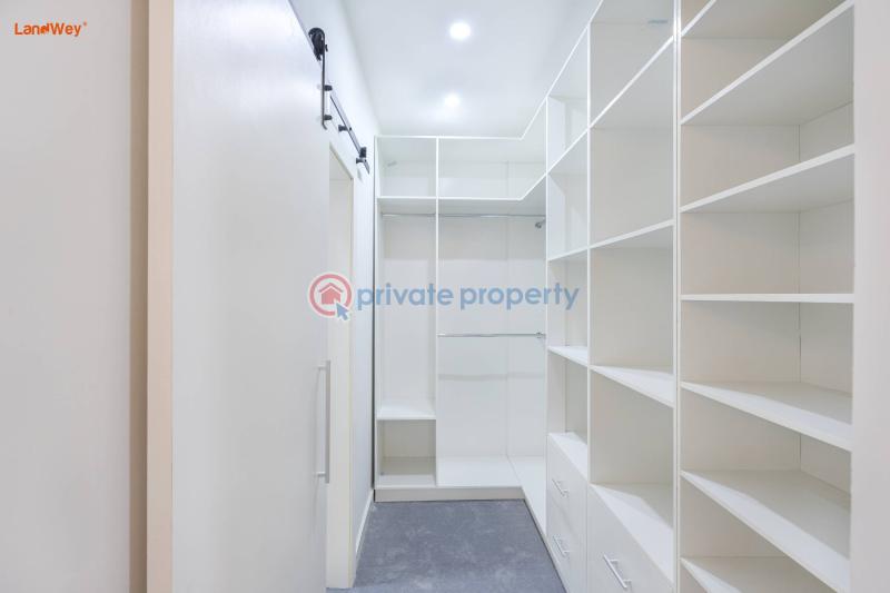 3 bedroom Flat & Apartment For Sale Monastery Road Sangotedo Ajah Lagos - 4