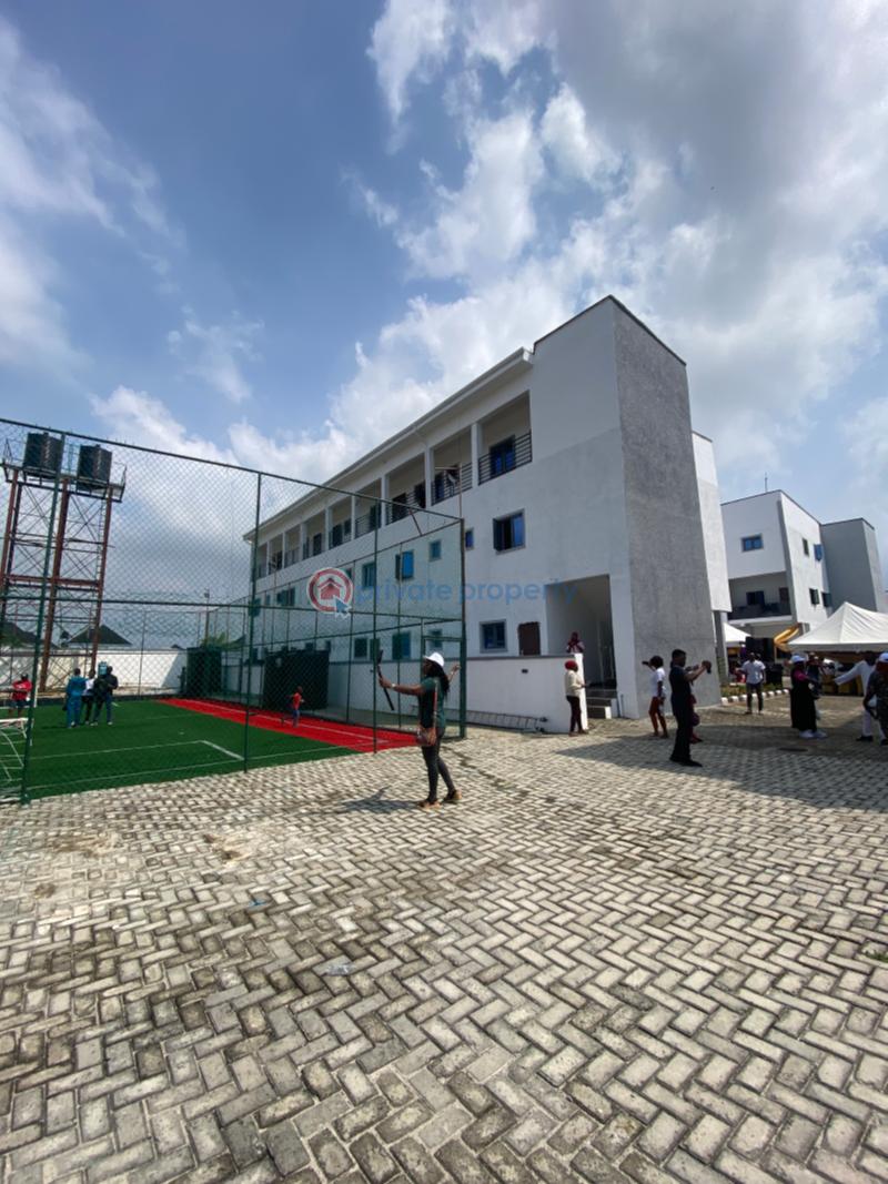 2 bedroom Flat & Apartment For Sale Monastery Road Sangotedo Lagos - 19