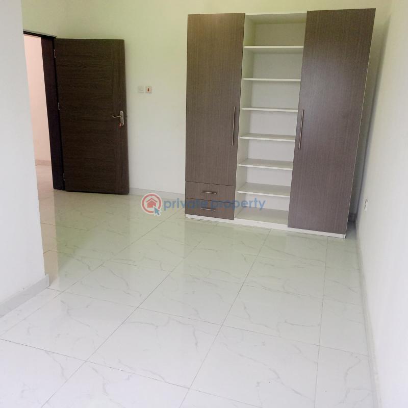 4 bedroom Terrace For Sale Zularich Residence Monastery Road Sangotedo Lagos - 6