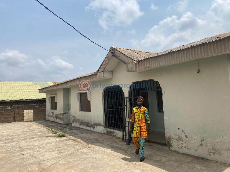 3 bedroom Bungalow For Sale Ifelodun, Gbonagun, Odo Eran, Abeokuta Eleweran Abeokuta Ogun - 4
