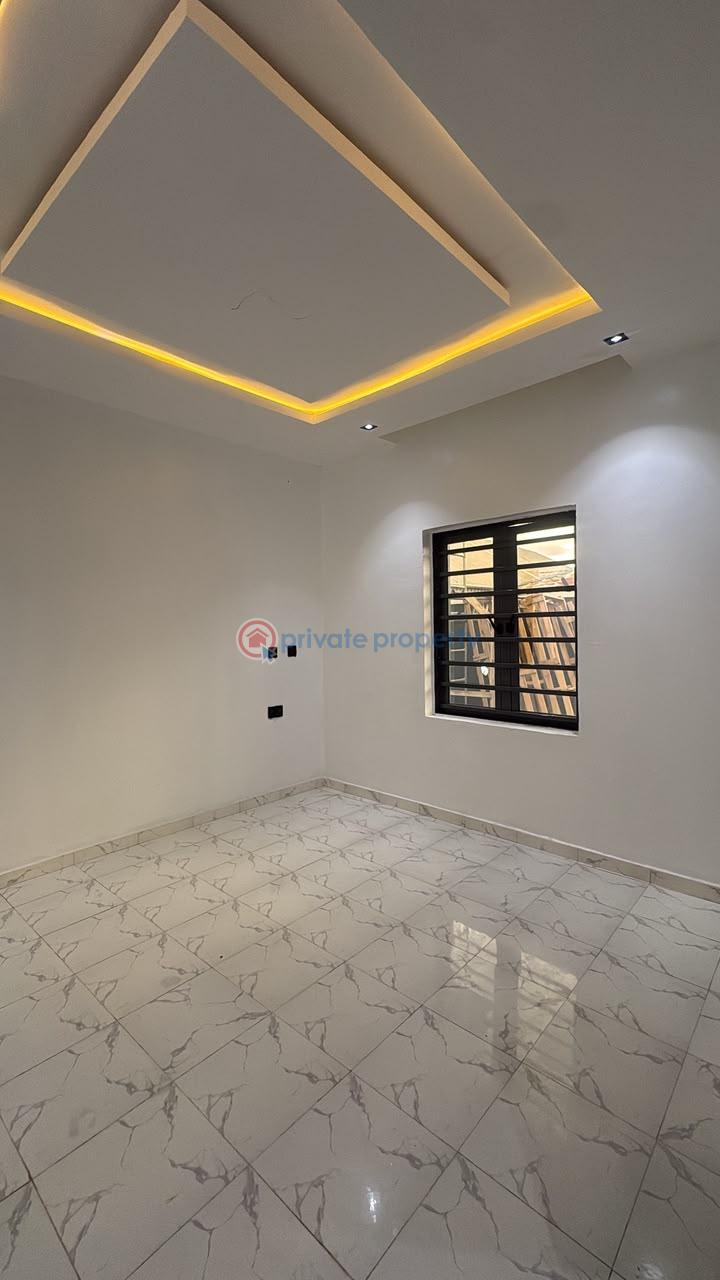 House For Sale Temidire Ologuneru ,ibadan Ibadan Oyo - 2