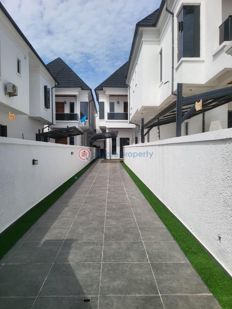 4 bedroom Detached Duplex For Sale Orchid Road Lekki Lagos - 0